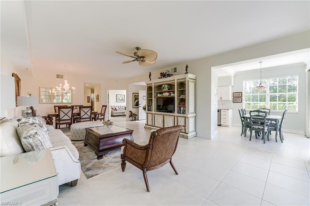 2070 Aberdeen Ln , Unit 101, Naples, FL 34109 Photo
