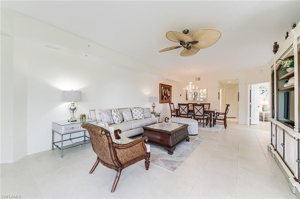 2070 Aberdeen Ln , Unit 101, Naples, FL 34109 Photo