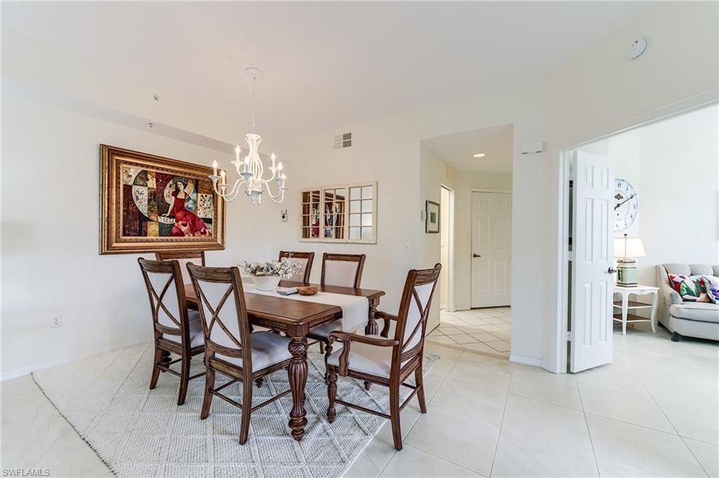 2070 Aberdeen Ln, Unit 101, Naples, FL 34109 Photo