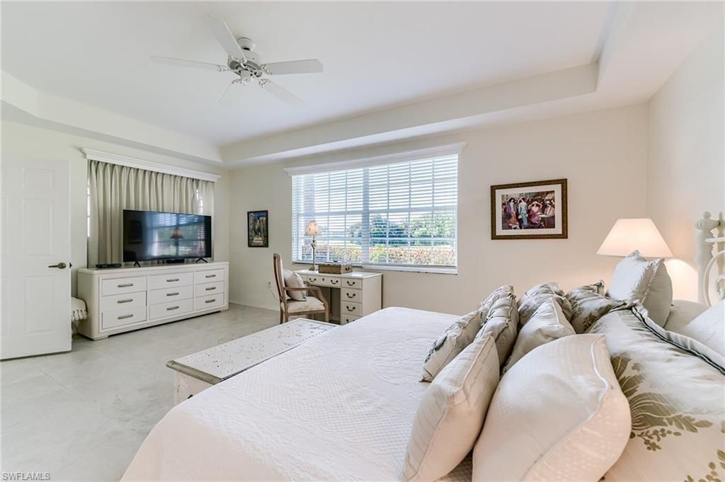 2070 Aberdeen Ln , Unit 101, Naples, FL 34109 Photo