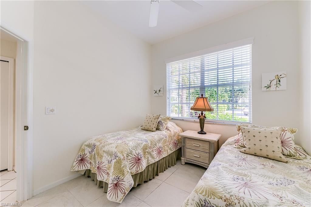 2070 Aberdeen Ln, Unit 101, Naples, FL 34109 Photo