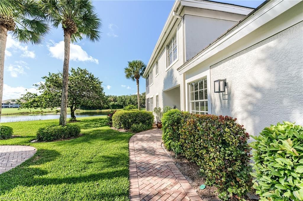 2070 Aberdeen Ln , Unit 101, Naples, FL 34109 Photo