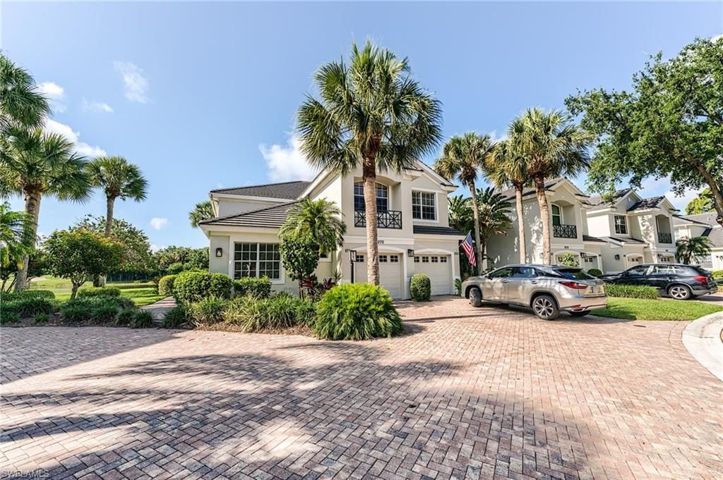 2070 Aberdeen Ln , Unit 101, Naples, FL 34109 Photo