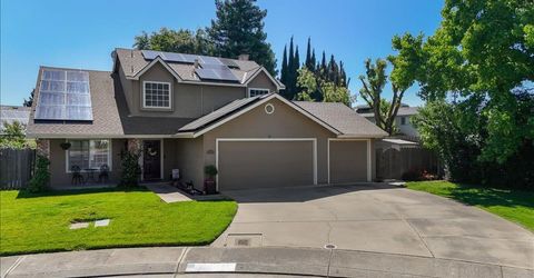 1527 Glenwood Ct, Escalon, CA 95320 Photo