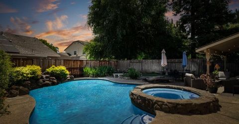 1527 Glenwood Ct, Escalon, CA 95320 Photo