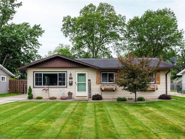 463 Walnut Drive , Berea, OH 44017