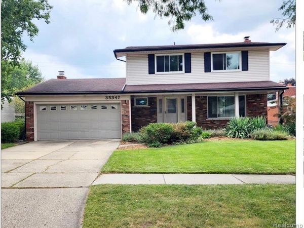 35347 Alta Vista Drive , Sterling Heights, MI 48312