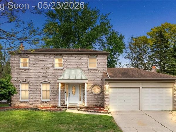 4502 Reilly Drive, Troy, MI 48085