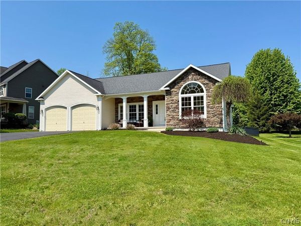 3295 Oak Brook Road, Baldwinsville, NY 13027