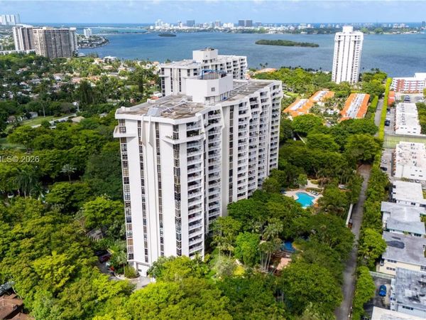 2000 Towerside Ter , Unit 311, Miami, FL 33138