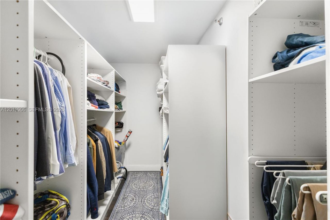 2000 Towerside Ter , Unit 311, Miami, FL 33138 Photo