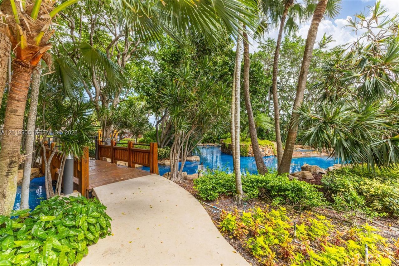 2000 Towerside Ter , Unit 311, Miami, FL 33138 Photo