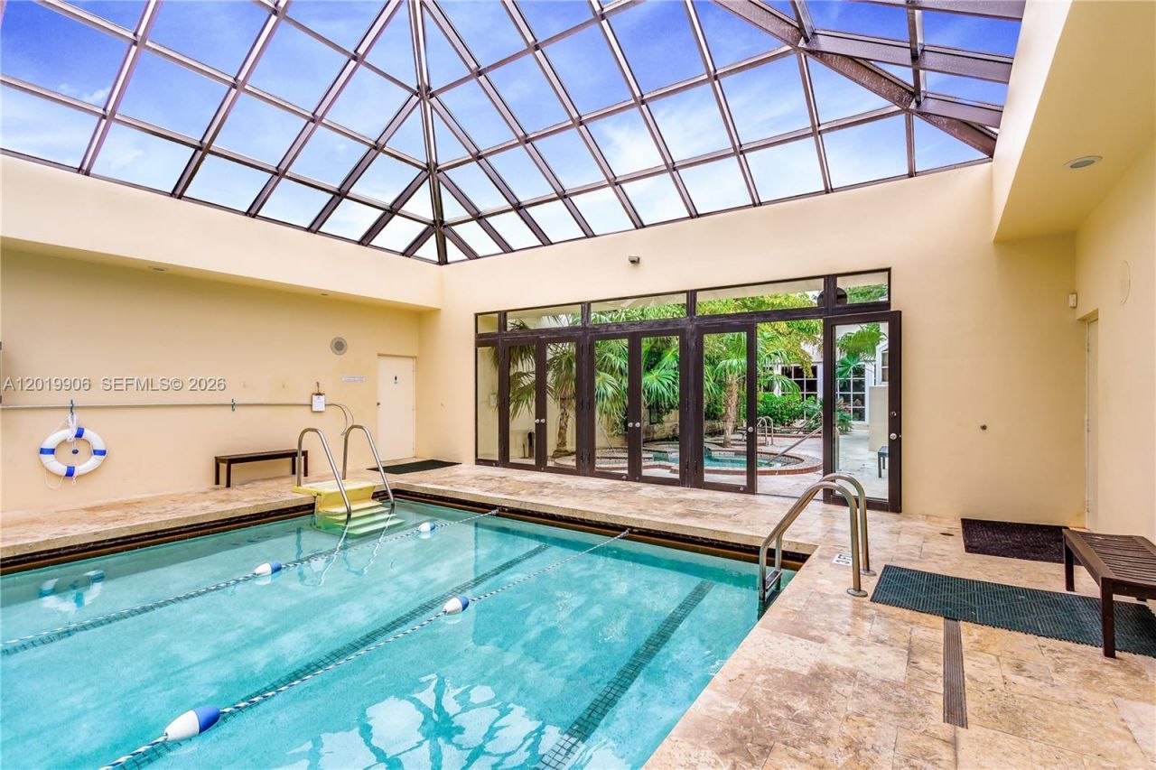 2000 Towerside Ter , Unit 311, Miami, FL 33138 Photo