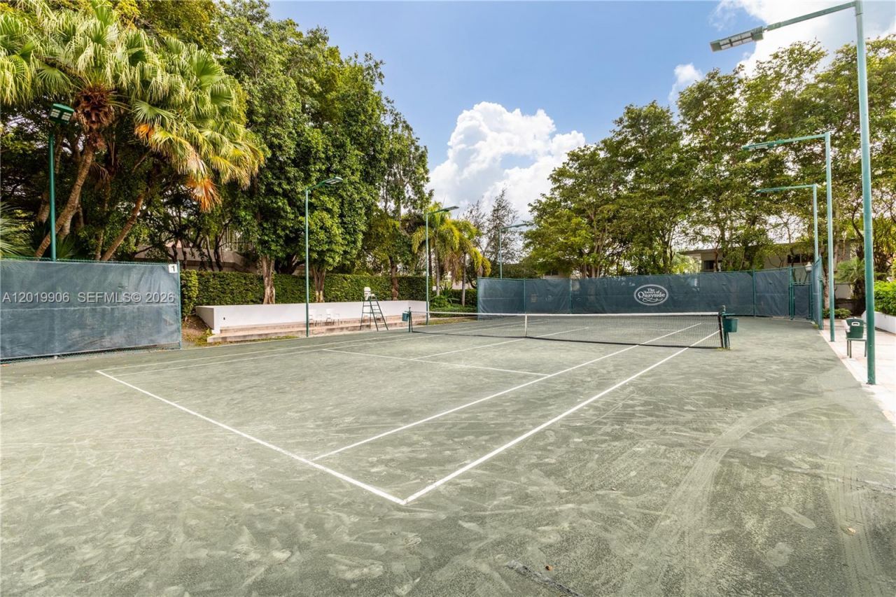 2000 Towerside Ter , Unit 311, Miami, FL 33138 Photo