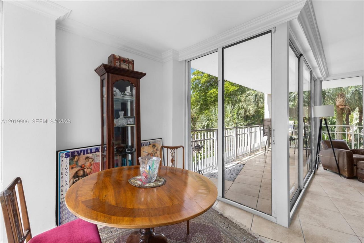2000 Towerside Ter , Unit 311, Miami, FL 33138 Photo
