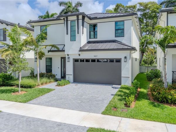 1427 SW 23rd St , Fort Lauderdale, FL 33315