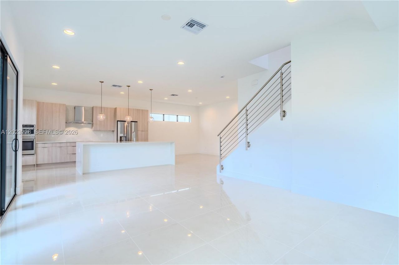 1427 SW 23rd St , Fort Lauderdale, FL 33315 Photo