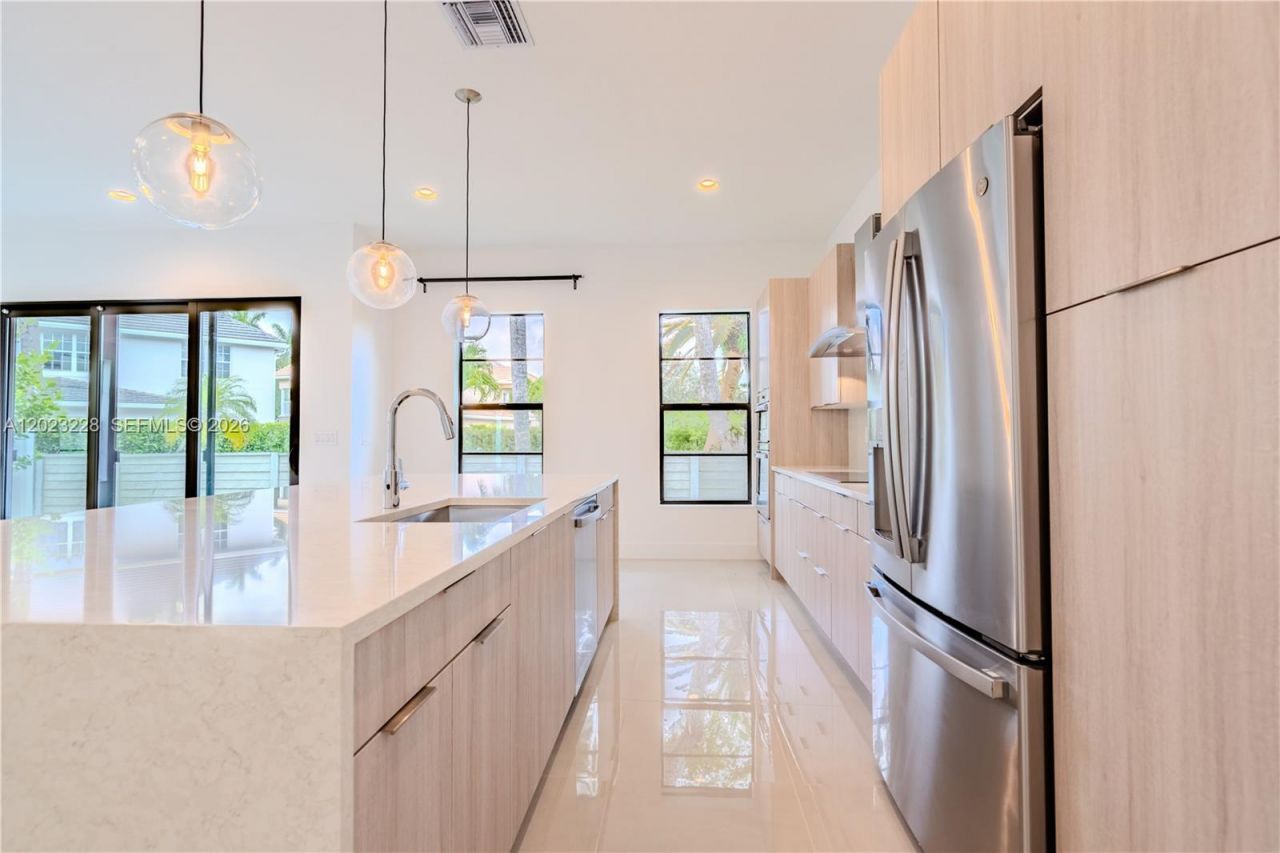 1427 SW 23rd St , Fort Lauderdale, FL 33315 Photo