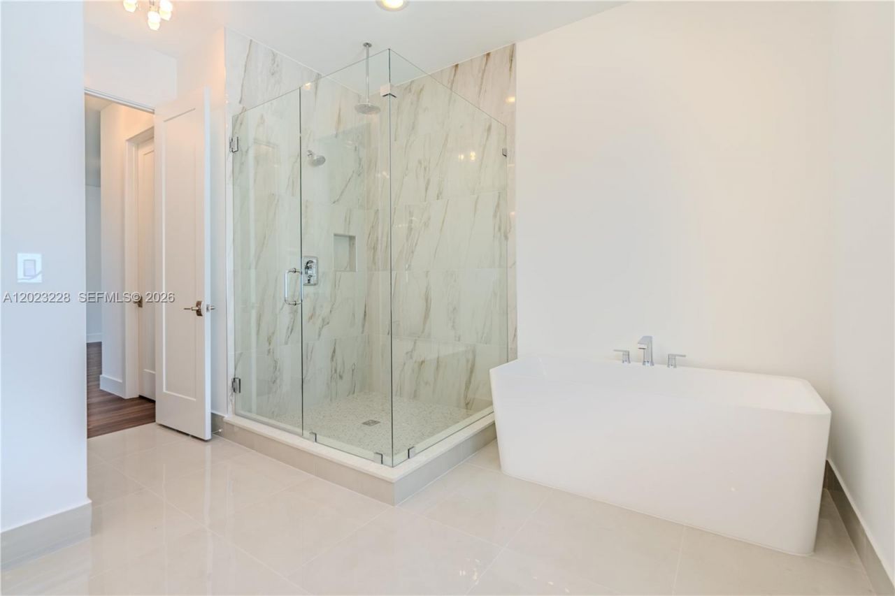 1427 SW 23rd St , Fort Lauderdale, FL 33315 Photo