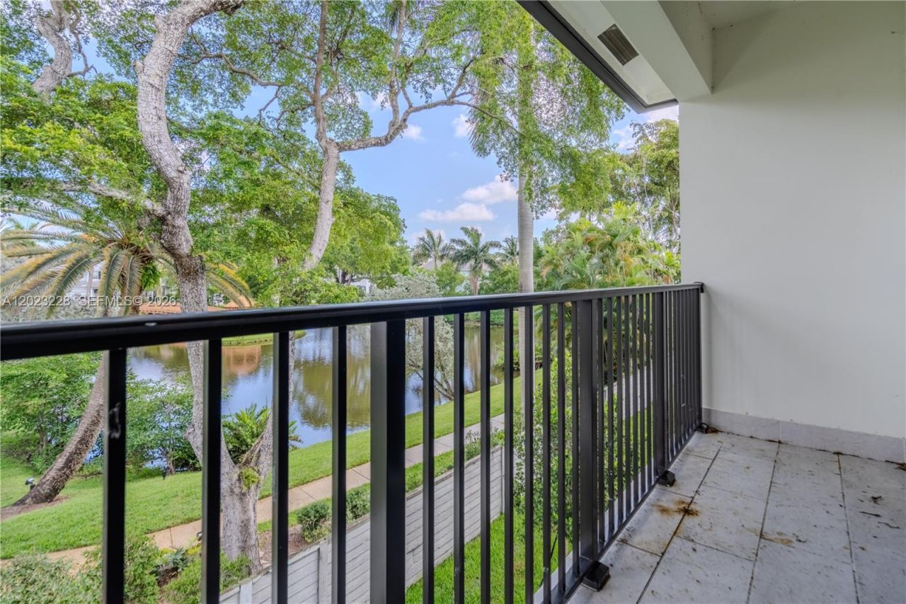 1427 SW 23rd St , Fort Lauderdale, FL 33315 Photo