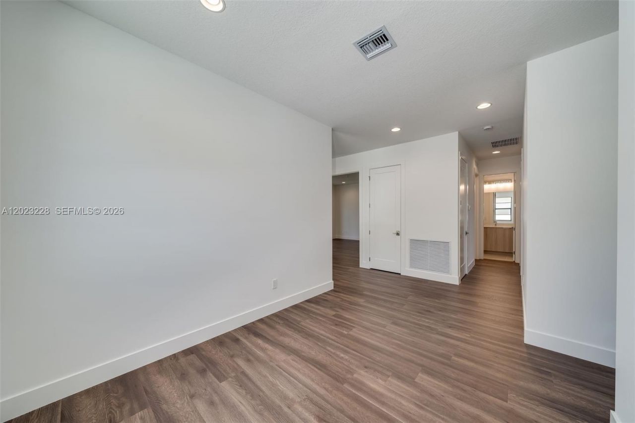 1427 SW 23rd St , Fort Lauderdale, FL 33315 Photo