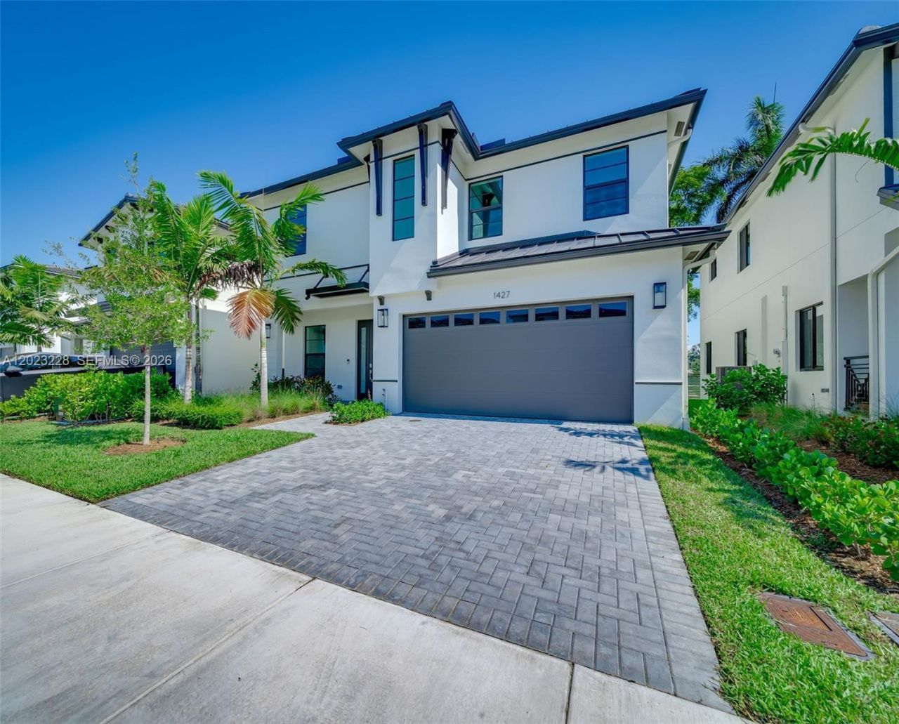 1427 SW 23rd St , Fort Lauderdale, FL 33315 Photo