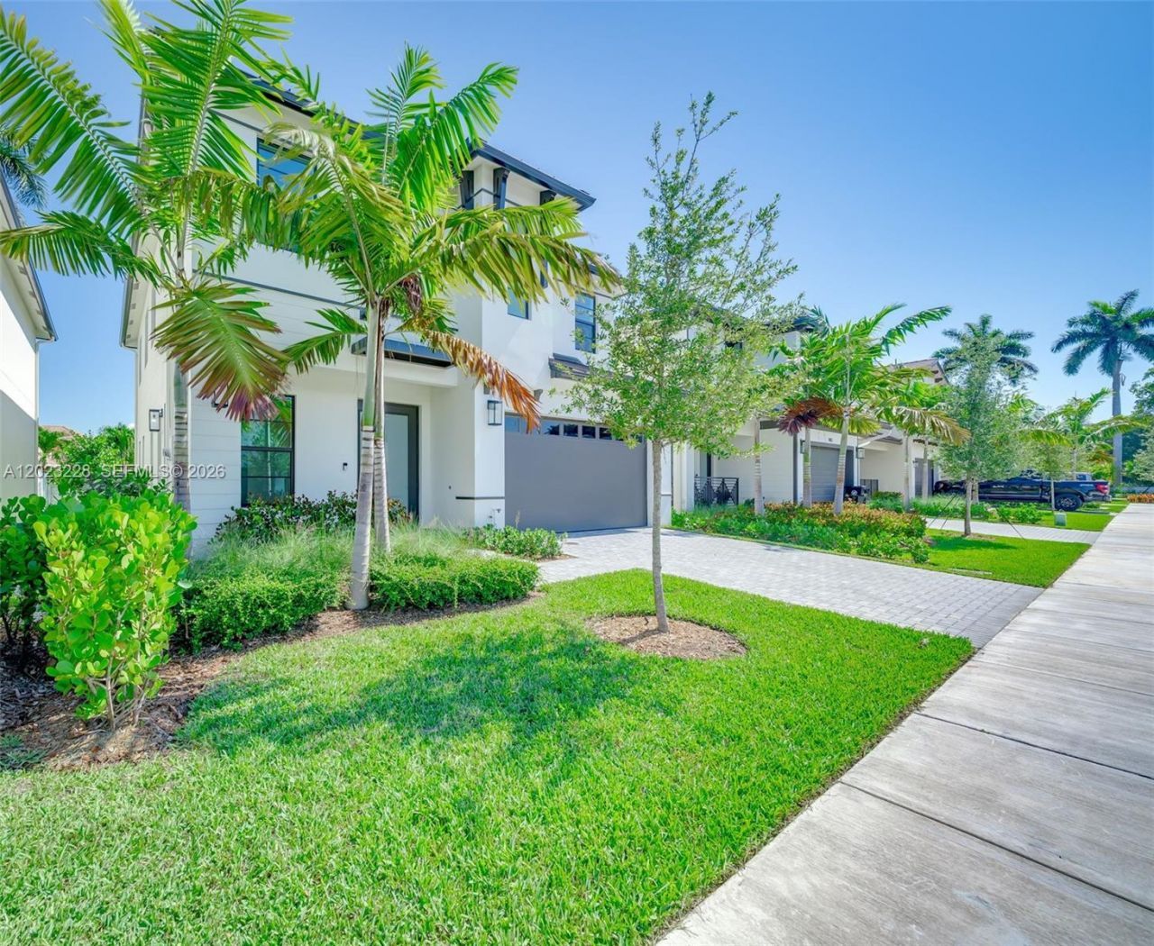 1427 SW 23rd St , Fort Lauderdale, FL 33315 Photo
