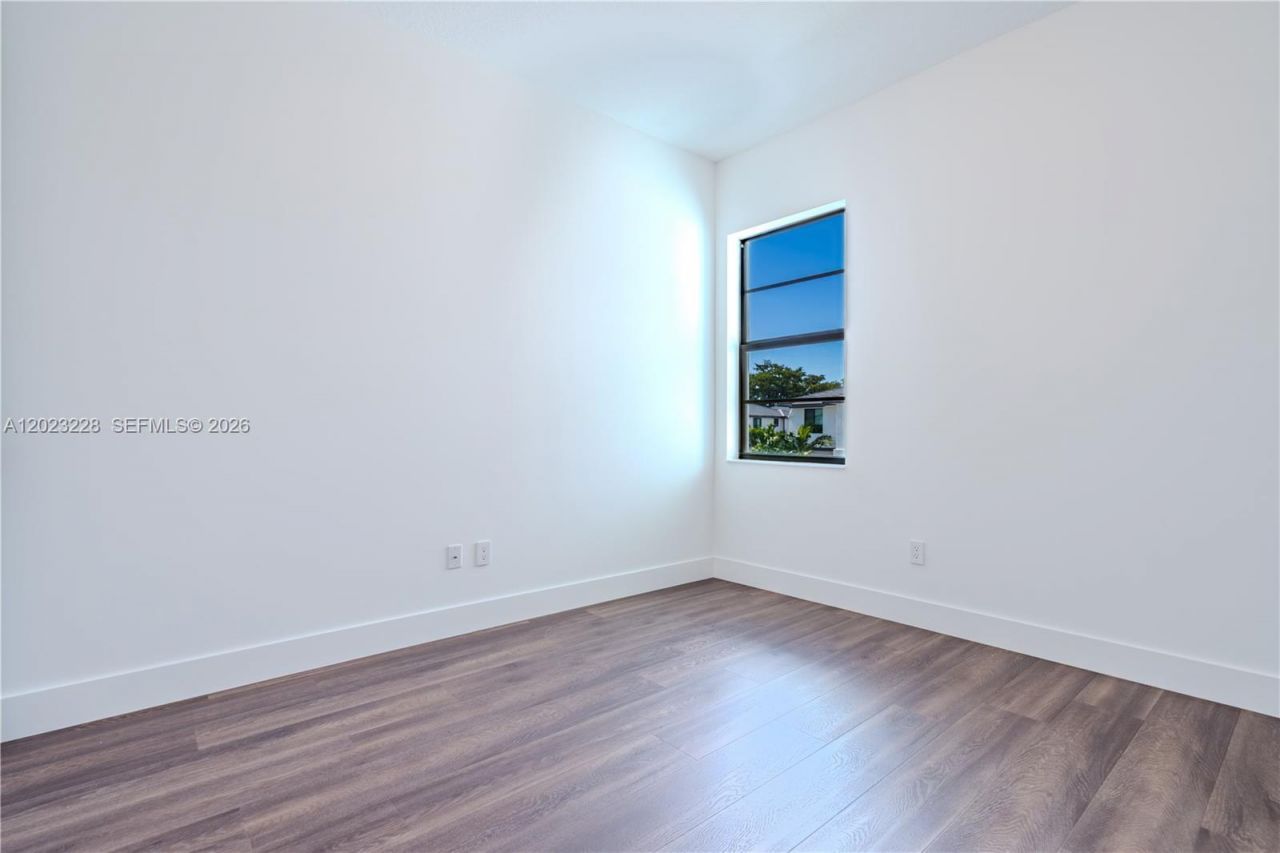 1427 SW 23rd St , Fort Lauderdale, FL 33315 Photo
