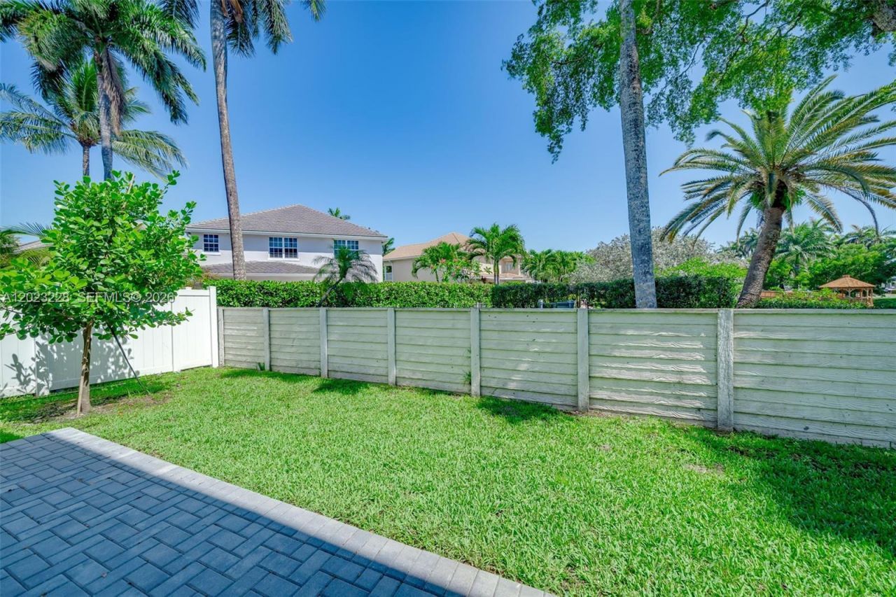 1427 SW 23rd St , Fort Lauderdale, FL 33315 Photo