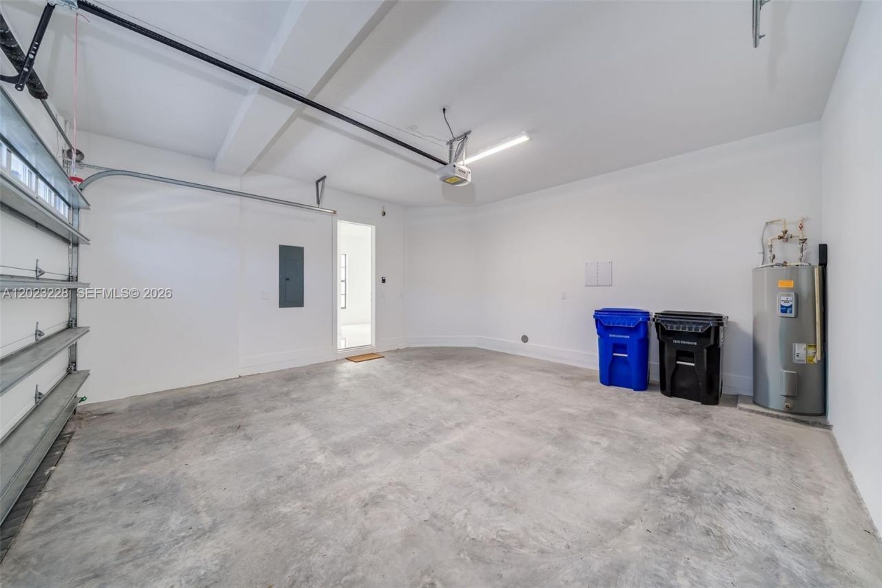 1427 SW 23rd St , Fort Lauderdale, FL 33315 Photo
