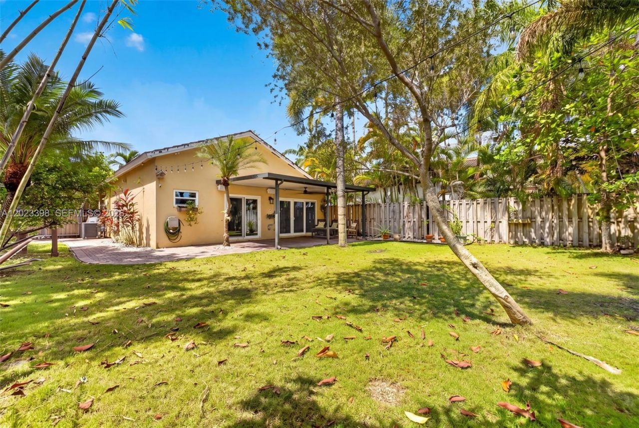 14421 SW 155th Pl, Miami, FL 33196 Photo