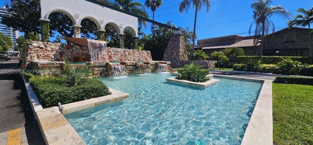 18061 Biscayne Blvd, Unit 901, Aventura, FL 33160 Photo