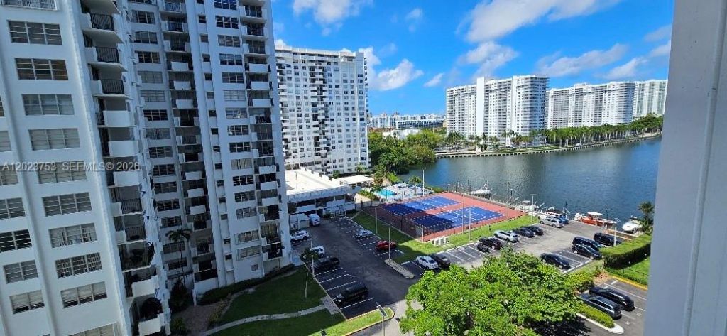 18061 Biscayne Blvd, Unit 901, Aventura, FL 33160 Photo