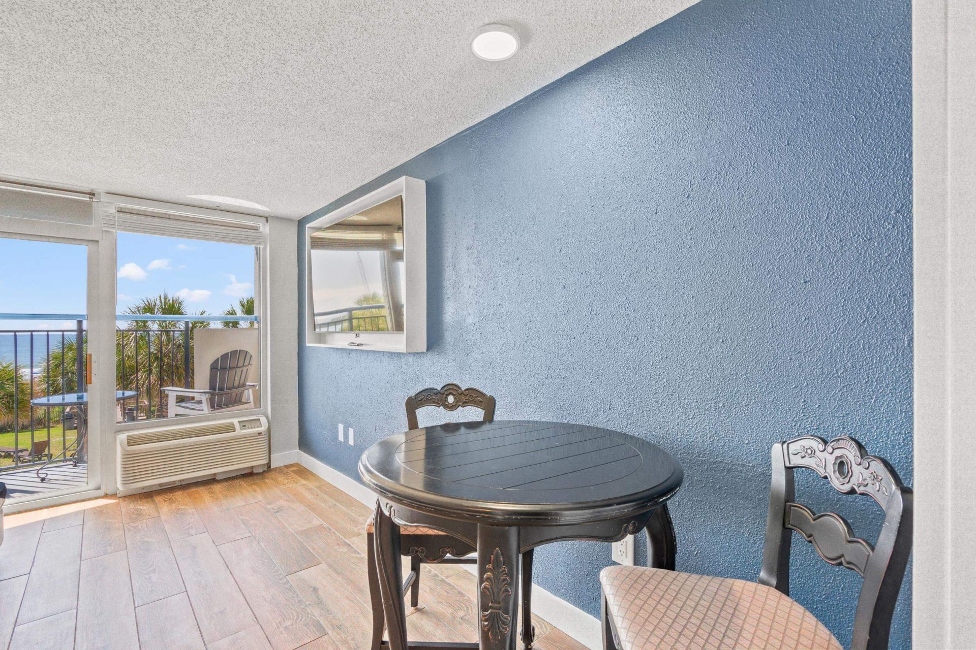 2300 Ocean Blvd. N  Photo 12