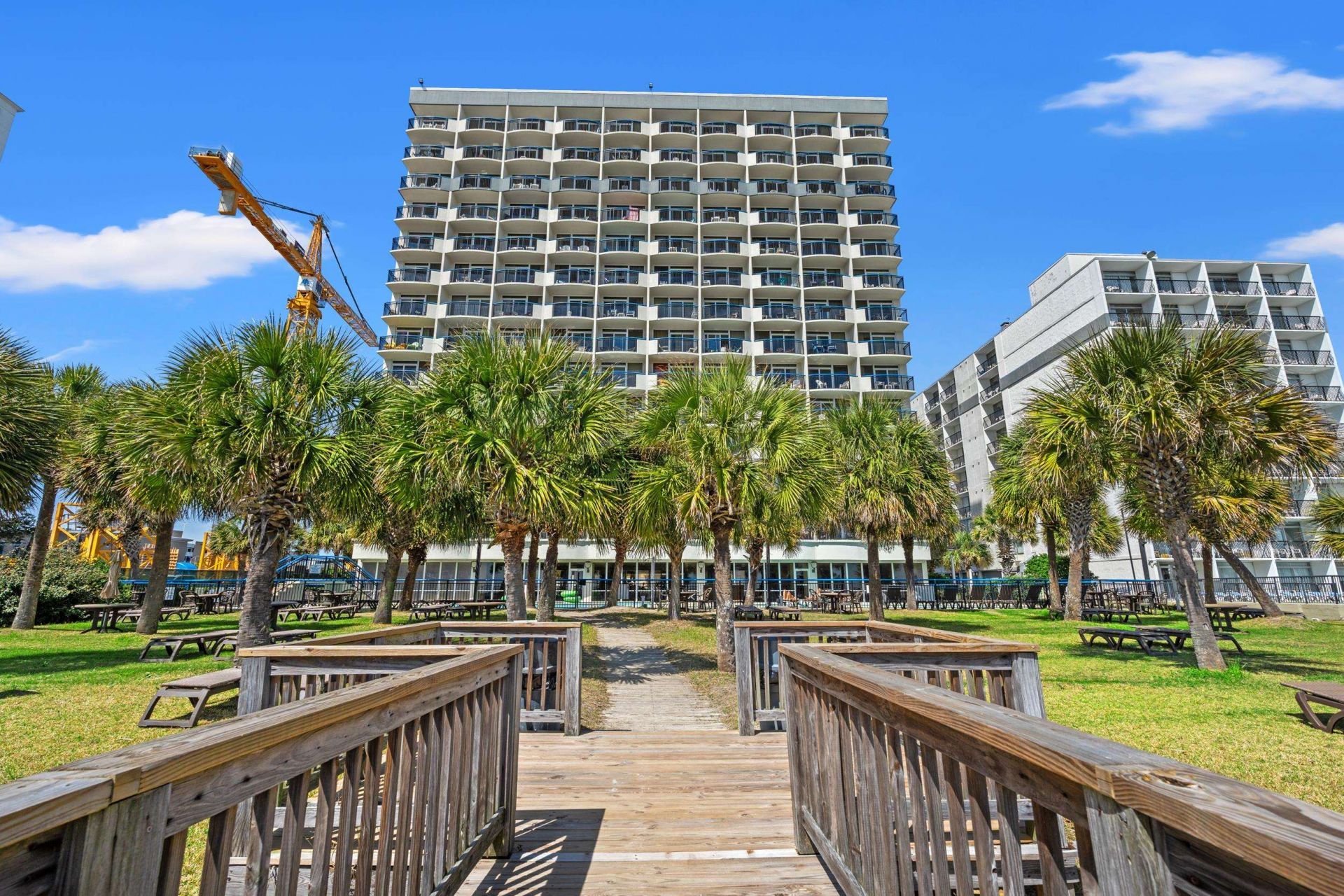 2300 Ocean Blvd. N  Photo 32