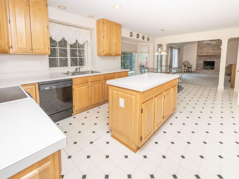 1350 Eagle View Drive, Hebron, KY 41048 Photo 10
