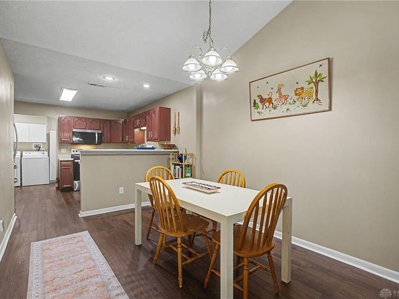 5005 Twin Lakes Circle, Englewood, OH 45315 Photo 17