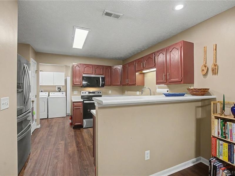 5005 Twin Lakes Circle, Englewood, OH 45315 Photo 18