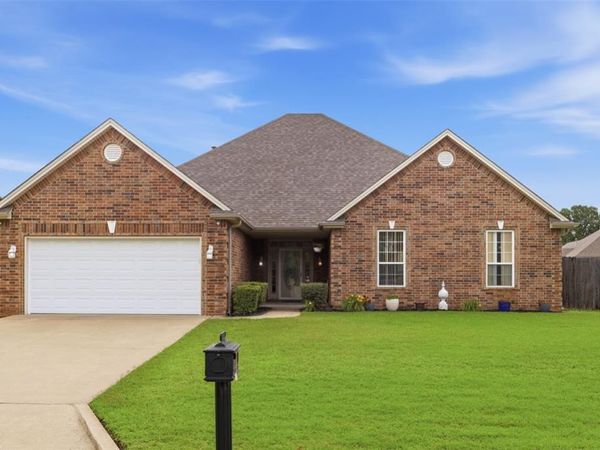 1603 Windmill Ridge Drive, Shawnee, OK 74804