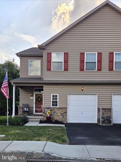 124 NICOLES WAY, MORRISVILLE, PA 19067