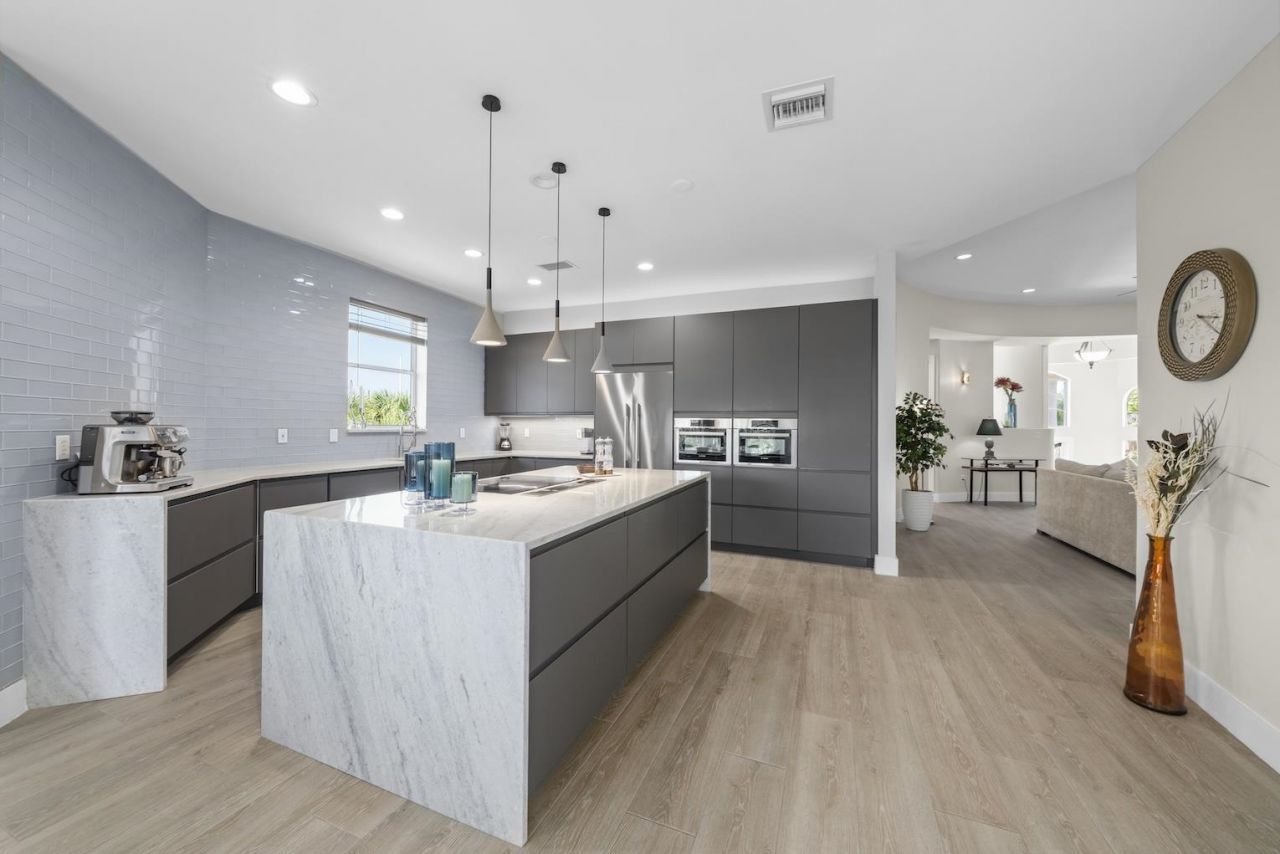 789 Pyrula Ave, Sanibel, FL 33957 Photo