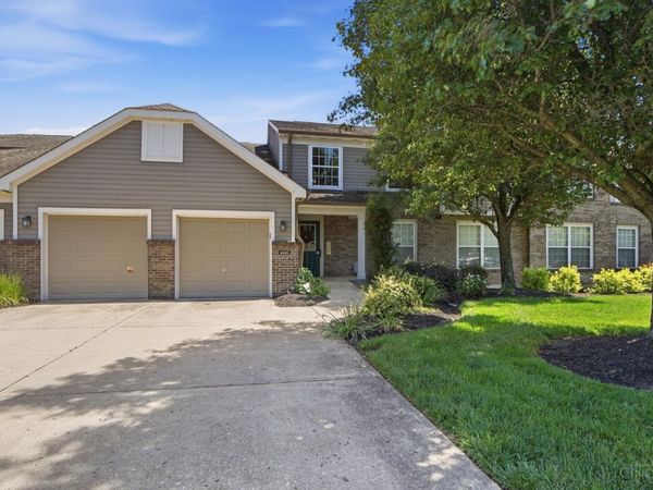 4421 North Shore Drive, Unit 302, Deerfield Twp., OH 45040