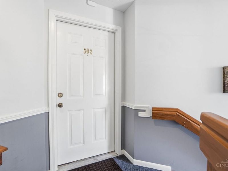 4421 North Shore Drive, Unit 302, Deerfield Twp., OH 45040 Photo 5