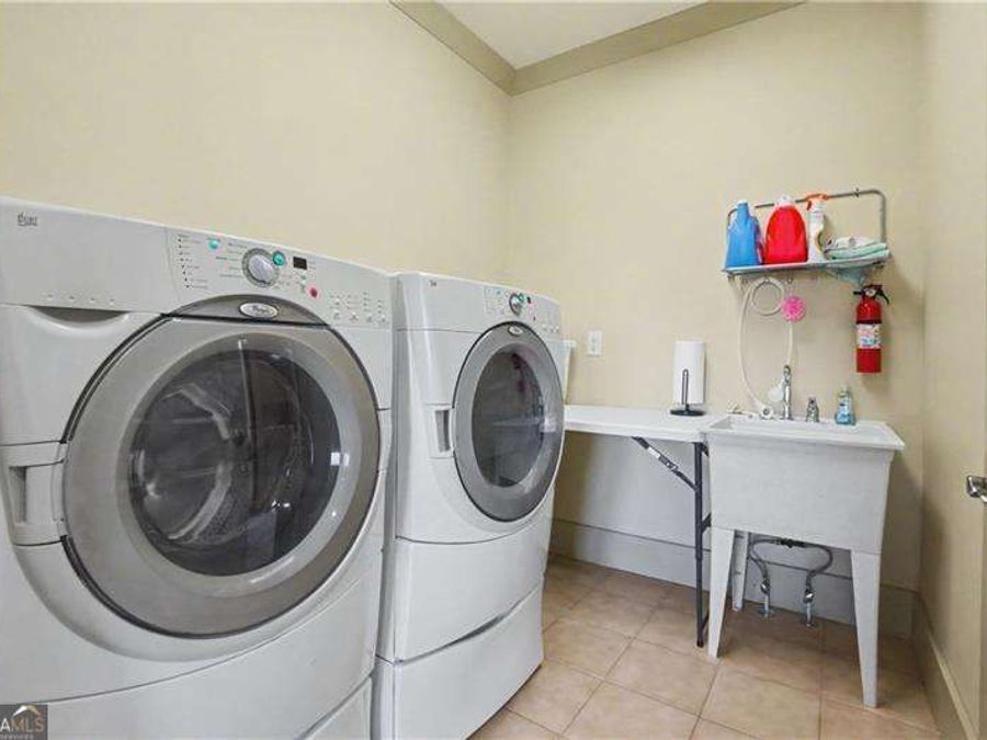Property Image 40