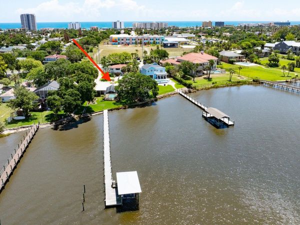 1209 N Halifax Avenue, Daytona Beach, FL 32118