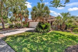 862 Laquinta Loop photo 4