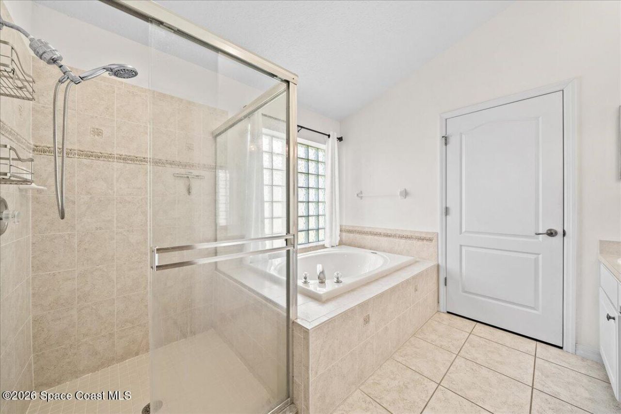 3350 Deer Lakes Drive, Melbourne, FL 32940 Photo