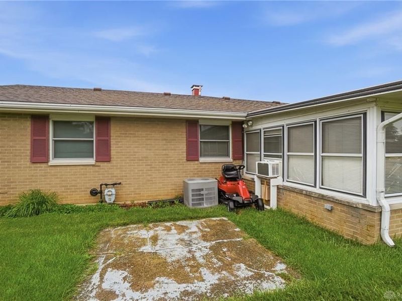 1801 Wilshire Drive, Piqua, OH 45356 Photo 32