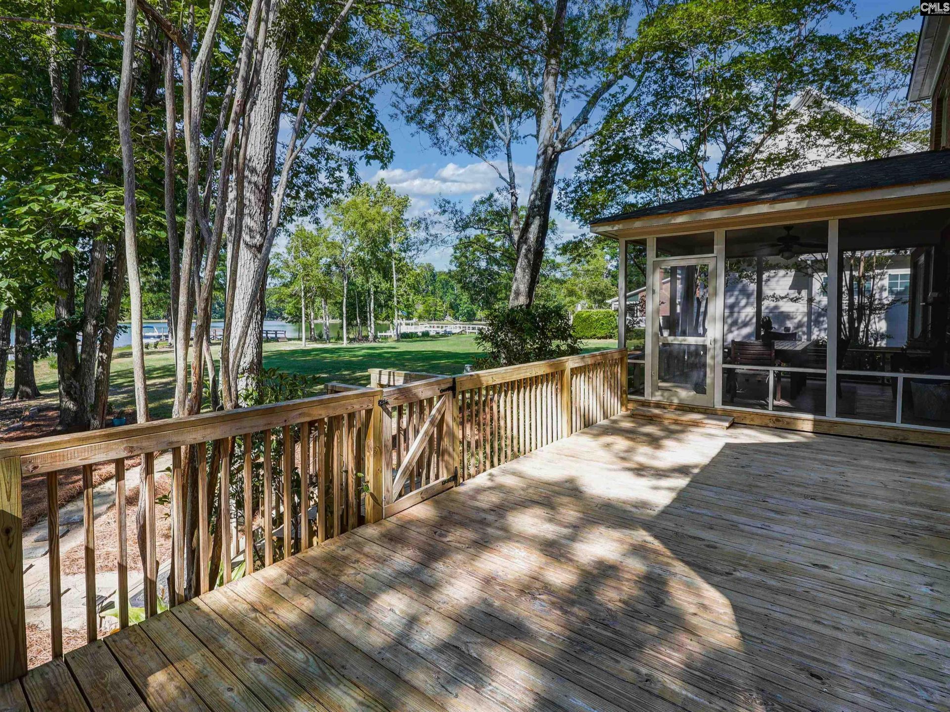 135 Willowood Cove  Photo 7