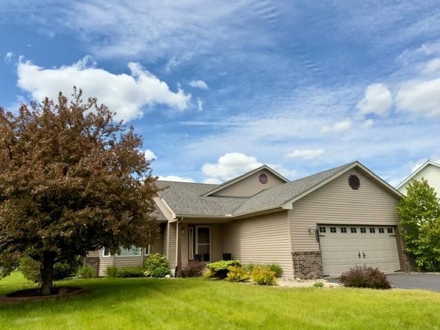 1635 Valley Quail Drive , River Falls, WI 54022 Main Photo